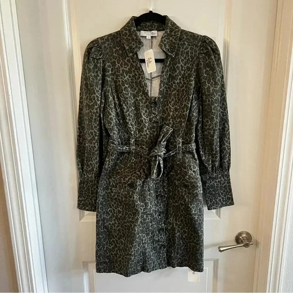 404 NWT Marissa Webb Animal Print Long Sleeve Button Up Dress Size 2 - Picture 4 of 8